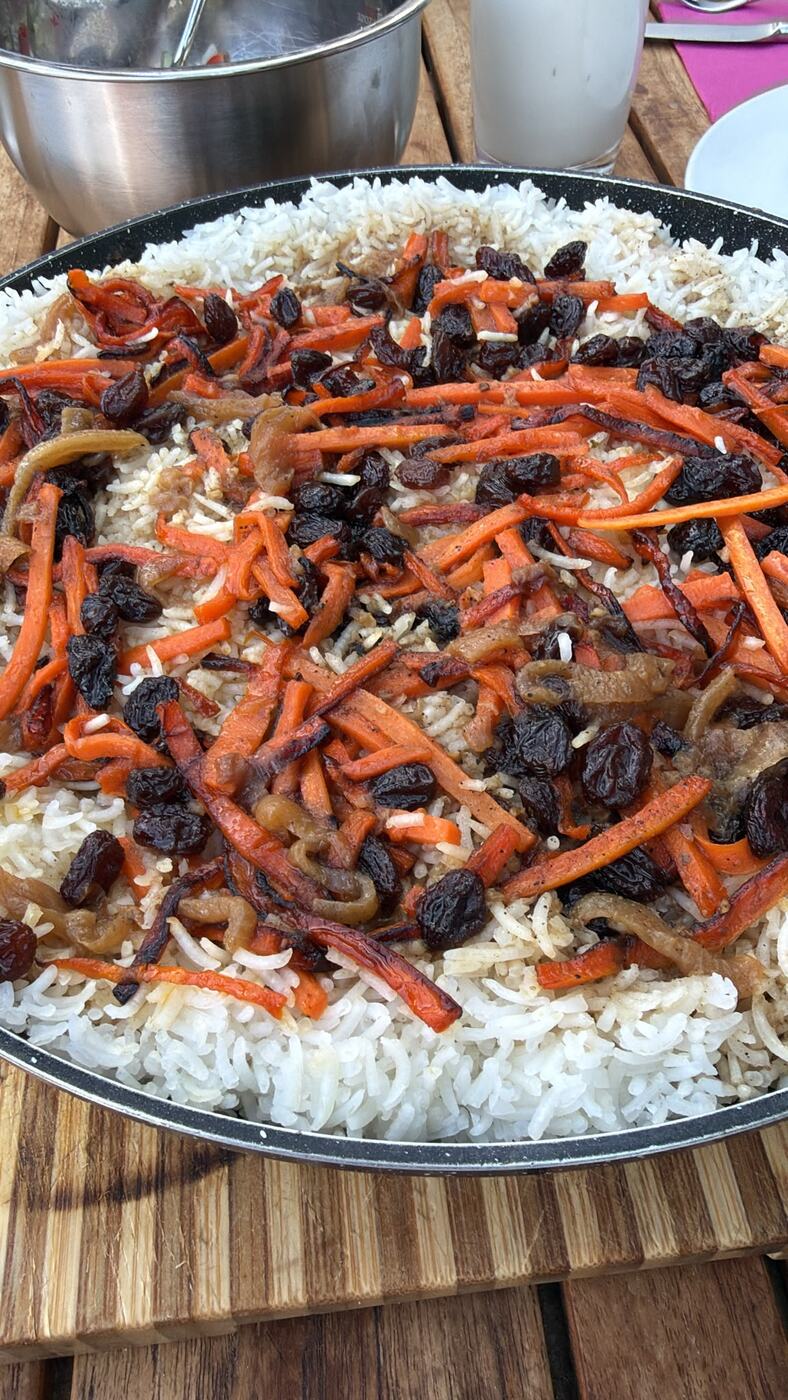 Kabuli Palaw with tender beef, caramelised carrots and raisins.
